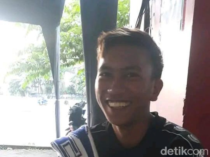 Aremania Probolinggo, Rusdi yang bertahan di Kanjuruhan usai 3 temannya meninggal