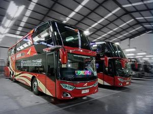 PO Agra Mas Rilis Dua Bus Double Decker Baru, Desainnya Elegan