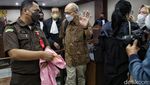 Eks Dirut Taspen Life Jalani Sidang Dakwaan