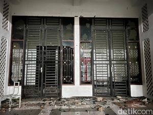Tawuran Mahasiswa Dua Fakultas USK Aceh, 3 Luka-Fasilitas Kampus Rusak