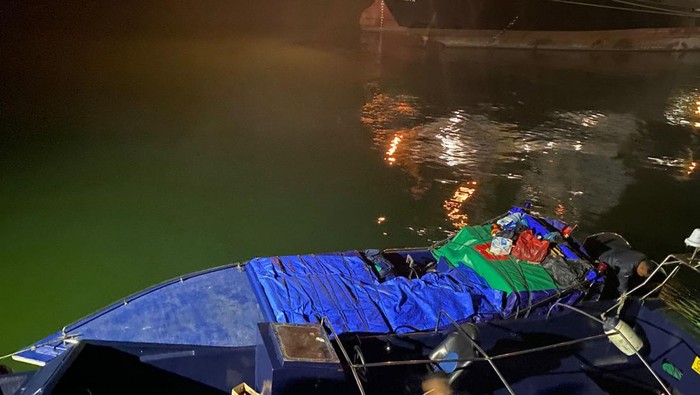 Kapal membawa rokok ilegal di Batam yang ditangkap