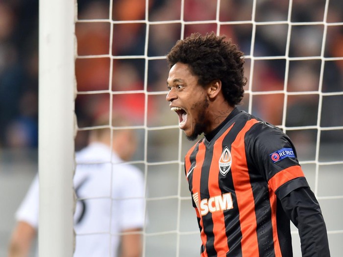 FC Shakhtar Donetsk's Luiz Adriano celebrates after scoring during the UEFA Champions League football match between FC Shakhtar Donetsk and FC BATE Borisov in Lviv on November 5, 2014. AFP PHOTO/ SERGEI SUPINSKY        (Photo credit should read SERGEI SUPINSKY/AFP via Getty Images)