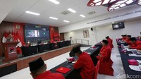 Forum Group Discussion bertema Reformasi Sistem Hukum Nasional: Pendekatan Ideologi, Konstitusi dan Budaya Hukum berlangsung di Sekolah PDI Perjuangan, Lenteng Agung, Jakarta Selatan, Kamis (13/10/2022)