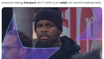 Meme para penonton yang takjub melihat aksi Mo Salah dan Liverpool. Foto: (Twitter)