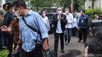 Komnas HAM sebelumnya telah menyampaikan hasil perkembangan penyelidikan tragedi Kanjuruhan, Malang, Jawa Timur. Dari hasil perkembangan, mengemuka video kunci Tragedi Kanjuruhan.