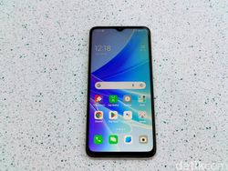 Wujud Oppo A77s, HP Rp 3 Jutaan Tampilan Premium