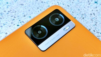 Oppo A77s dilengkapi dengan 50MP AI Dual Camera dan fitur baru untuk menghasilkan konten video dan foto yang diklaim . luar biasa. Foto: Adi Fida Rahman/detikINET