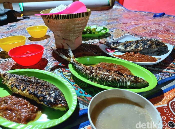 Pecak bandeng di Serang, Banten