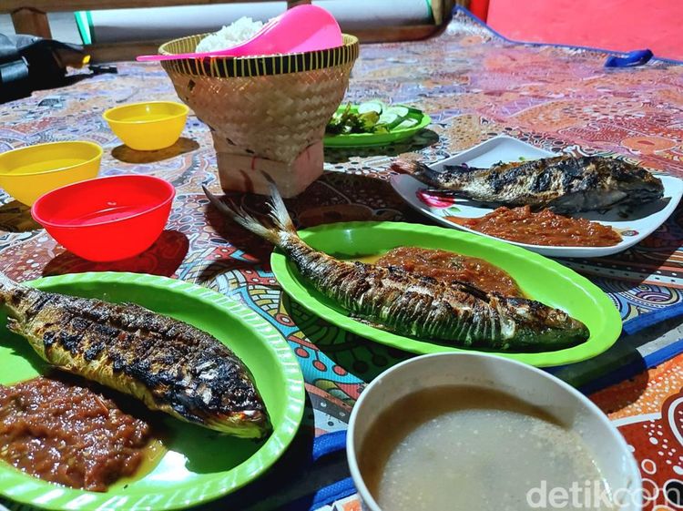 Nggak Afdal Main ke Serang, tapi Nggak Makan Bandeng