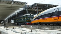 Diketahui kereta ini diproduksi oleh CRRC Sifang, Qingdao, Provinsi Shandong.