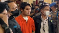 Rizky Billar perhari ini ditahan, hingga 20 hari ke depan. Foto: Pingkan/detikcom