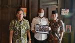Momen Gubsu ke Rumah Jenderal AH Nasution dan Lihat Foto Prabowo
