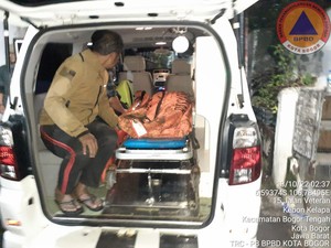 8 Orang Tertimbun Longsor di Bogor: 4 Selamat, 1 Tewas, 3 Proses Evakuasi