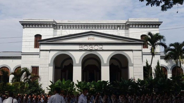 Kondisi terkini di peron Stasiun Kota Bogor yang sempat tergenang air pada Rabu (12/10/2022).