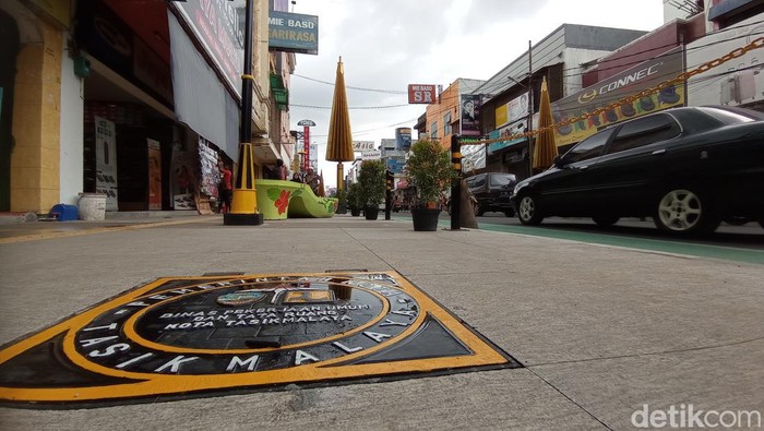 Tampilan baru Jalan HZ Mustof dan Cihideung Kota Tasikmalaya.