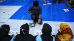 Asah Kemampuan, Warga Panti Jakarta Belajar Kesenian Kriya