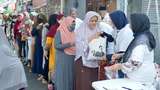 UKM Sahabat Sandi Uno Gelar Bazar Sembako Murah di Pulogadung