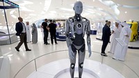 The Ameca humanoid robot greets visitors at Dubais Museum of the Future, on October 11, 2022. (Photo by Karim SAHIB / AFP) (Photo by KARIM SAHIB/AFP via Getty Images)