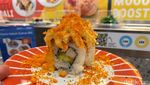 Oishii! Di Tokio Sushi Bisa Makan Salmon Mentai Enak Rp 15.000