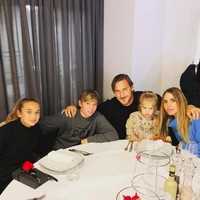 Pasangan yang menikah pada 2005 itu mulai memiliki konflik pada September tahun lalu. Di mana Totti menuduh istrinya berselingkuh. Foto: dok. Instagram