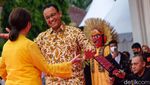 Hari Terakhir Ngantor di Balai Kota, Anies Pamitan ke ASN