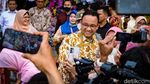Hari Terakhir Ngantor di Balai Kota, Anies Pamitan ke ASN