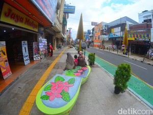 Tasikmalaya Punya Malioboro, Sudah Singgah?