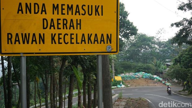 Jalur ekstrem Cangar-Pacet, Mojokerto