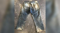 Stevenson pertama kali mendengar tentang jeans tua ini sekitar lima tahun yang lalu ketika barang tua ini pertama kali ditemukan. Sebelumnya dia telah mencari di setidaknya 50 tambang yang ditinggalkan selama lima tahun dan belum menemukan jeans dengan kualitas yang sama. Foto: Dok. @denimdoctors/@ziphtc