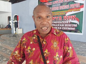 Anggota MRP Pertanyakan Legalitas Lukas Enembe Jadi Kepala Suku Besar Papua