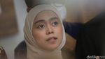 Wajah Yakin Lesti Kejora Cabut Laporan KDRT