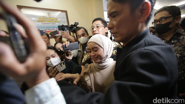 Lesti Kejora saat ditemui di Polres Jakarta Selatan.