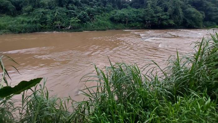 lokasi orang hanyut di Cileungsi, Kabupaten Bogor (istimewa)