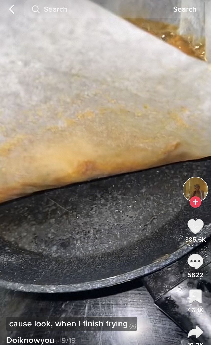Masak Ayam Goreng Pakai Kertas Roti