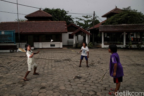 Dikatakan Kusnadi, masjid ini menggabungkan 4 kebudayaan dalam arsitekturnya yaitu budaya Jawa, Tionghoa, Belanda, dan Betawi. Foto: Pradita Utama/detikcom
