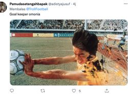Meme Kocak MU Kewalahan dan Frustrasi Bobol Omonia