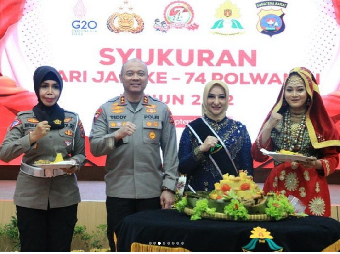 Merthy Teddy, Istri Irjen Teddy Minahasa