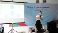 Asuransi Astra melanjutkan rangkaian aspirasi kegiatan Estafet Peduli Bumi (EPB) di DKI Jakarta, tepatnya Pandai Indah Kapuk, Jakarta Utara pada hari ini, 14 Oktober 2022. Terdapat 3 kegiatan utama yang dicanangkan di Jakarta yakni pengelolaan sampah yang berkolaborasi dengan Bank Sampah, penanaman 2.000 bibit pohon Mangrove, dan penyaluran beasiswa untuk mendukung pendidikan vokasi Indonesia. 