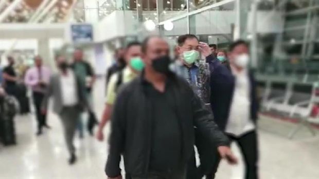 Penangkapan tersangka bandar judi kelas atas Apin BK