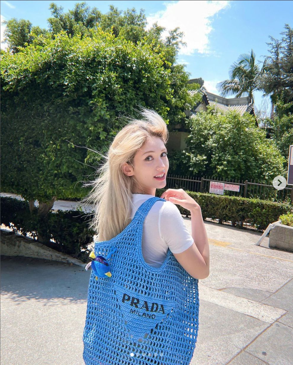 Somi didapuk menjadi brand ambassador Prada