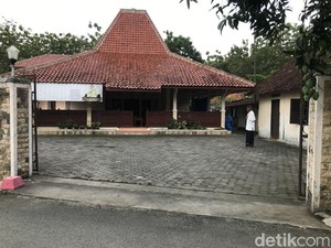 Bambang Tri Penggugat Ijazah Jokowi Ternyata dari Blora, Ini Sosoknya
