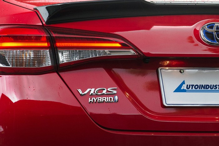 Toyota Vios Hybrid di Thailand.