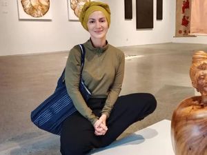 Penggeruduk Paksa Masuk ke Rumah Keluarga Wanda Hamidah, HP Ponakan Diambil