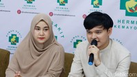 Mereka melakukan proses bayi tabung.  Foto: Noel/detikHOT