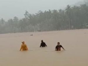 Banjir Landa Desa Sitiarjo di Malang, Ketinggian Air Sampai 1 Meter