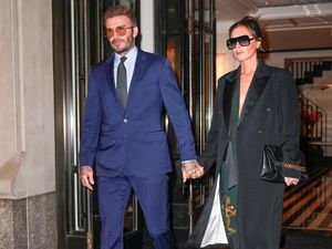 Foto: Malam Kencan Ala David dan Victoria Beckham yang Penuh Gaya