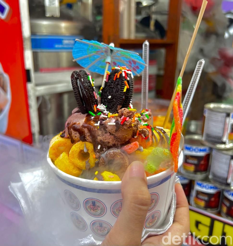 Dessert di pasar senggol
