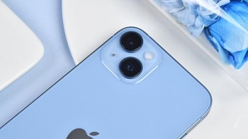 Laporan DigiTimes ini senada dengan beberapa laporan lainnya yang mengindikasikan penjualan iPhone 14 dan iPhone 14 Plus tidak berhasil memenuhi ekspektasi Apple. Foto: Sina Mobile