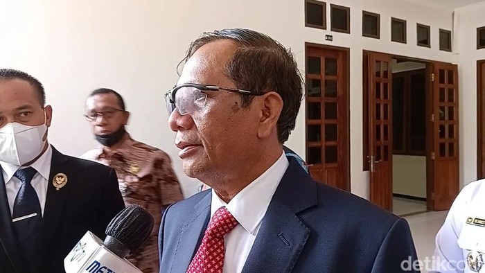 Menko Polhukam Mahfud MD di Universitas Diponegoro (Undip), Semarang, Sabtu (15/10/2022).