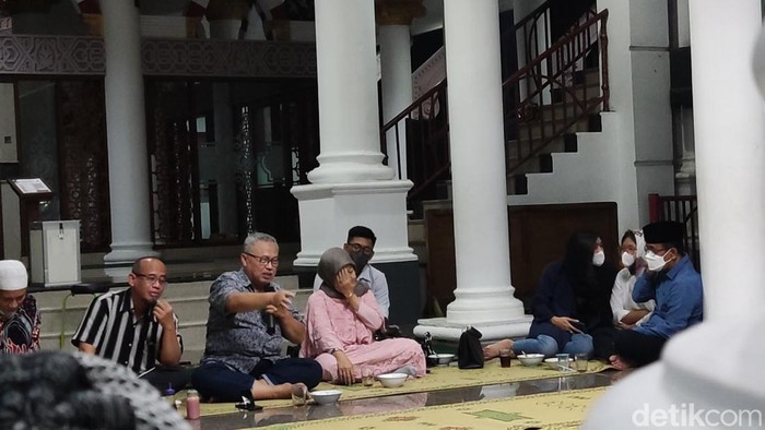 Suasana rapat pertama membahas pernikahan Erina-Kaesang
